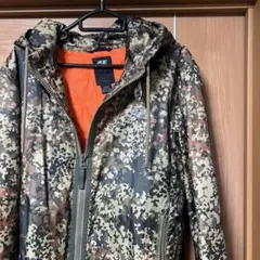 ディーゼル　ナイロンジャケット　カモ　迷彩　Mサイズ