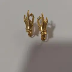 手の形　イヤリング　　レトロ