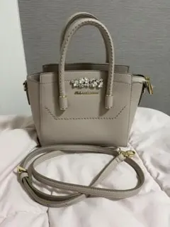 JILL BY JILLSTUART ビジューロイヤルミニ ショルダー紐付