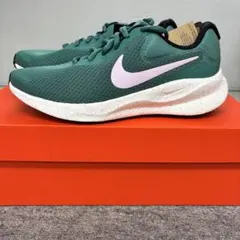 NIKEナイキレディーススニーカーレボリューションランニングシューズグリーン新品