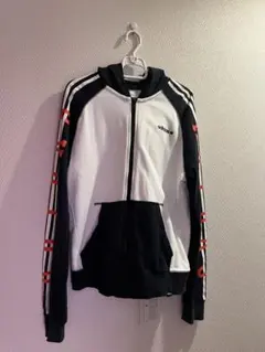 adidas フルジップ パーカー ホワイト/ブラック