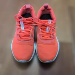 アシックス　スニーカー　こども　キッズ　24.5