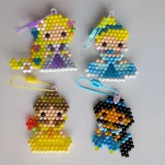 ディズニー プリンセス アクアビーズチャーム 4種セット　完成品