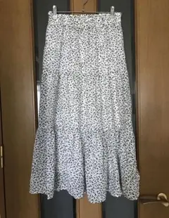 小花柄ロングスカート M〜Lサイズ