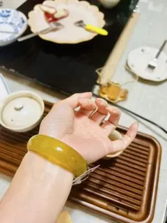 金鯉バングル 芋泥啵啵バングル シャー太翠 - メルカリ