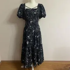 rienda ティアード　半袖　花柄パフスリーブワンピース
