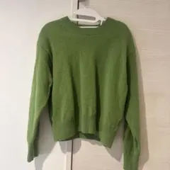 UNIQLO 緑色 クルーネック セーター S