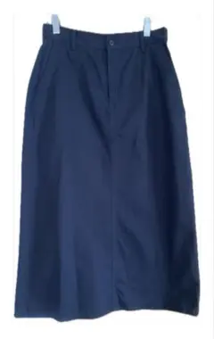 黒のロングスカート サイドポケット付き