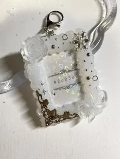 Item thumbnail for item 139029dc-aac7-4c17-acae-c3edc8cfaf36