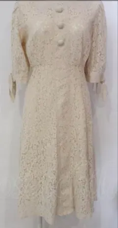 アンミール　総レースワンピース　袖口リボン　アイボリー　エブリン姉妹ブランド