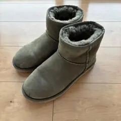 2026年最新】ugg 5854の人気アイテム - メルカリ