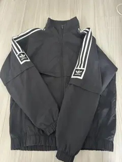 adidas 3本ラインジャケット Mサイズ ブラック