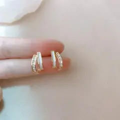 ホワイト×ゴールド ダブルラインピアス 　※まとめ割