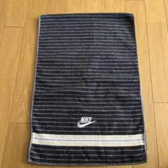 新品！ NIKE ナイキ　タオルのサムネイル