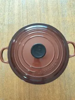 Le Creuset 両手鍋 オーバル 27cm ブラウン - メルカリ