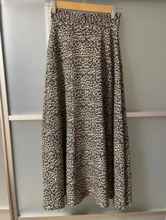 NICE CLAUP ナイスクラップヒョウ柄 フレアロングスカート　Aライン