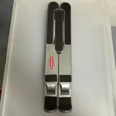 折りたたみ式ノートパソコンスタンドのサムネイル