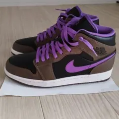 Item thumbnail for item fb084a81-bb7e-4d1a-a638-db88d9535bd8