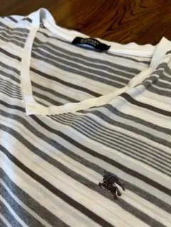 BURBERRY black label VネックTシャツ