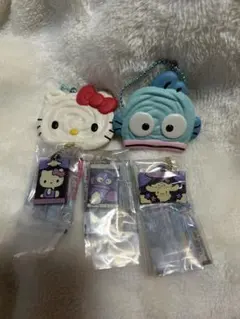 サンリオ カプセルトイ　キティ　ハンギョドン　シナモロール