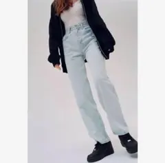 urban outfitters GDG ハイウエストジーンズ ウォッシャブルのサムネイル