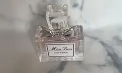 Miss Dior ミスディオール　ローズ&ローズ　オードゥトワレ　5ml試供品
