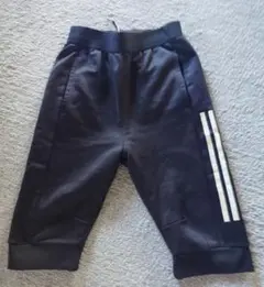 adidas黒　サイド3ライン　サイズ150