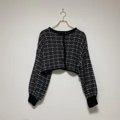 【レイカズン】ブラック・ホワイト クロップド 長袖 カーディガン