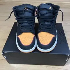 Jordan ハイカットスニーカー オレンジ/ブラック
