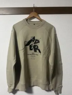 ADER ベージュ グラフィックプリント スウェット