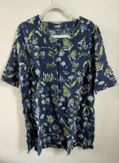 ネイビー 花柄 半袖　ひざ上ワンピース　M