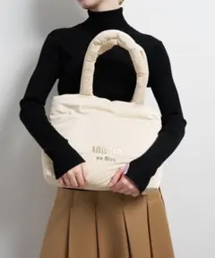 LANVIN en Bleu パデッドトートバッグのサムネイル