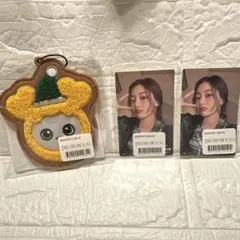 TWICE オンラインくじ　オーナメント、ステッカー２枚セット　ジヒョ