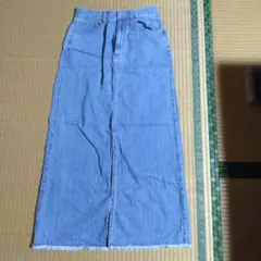 Item thumbnail for item 083c182a-b64a-43cd-b16d-dbbdf0acf1c6