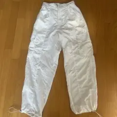 ホワイト ワークパンツ ドローストリング付き