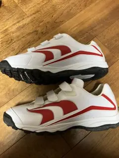 半額！スラッガーSlugger トレーニングシューズ ホワイト/レッド27.5