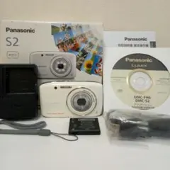 ①Panasonic LUMIX DMC-S2　ホワイト　デジカメ