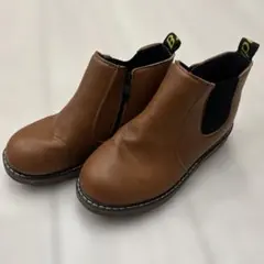 サイドゴアブーツ　ブラウン