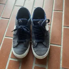 Nike sb スニーカー　ネイビー　26.5cm