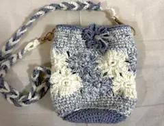 スマホショルダーバッグ　花モチーフ　ハンドメイド