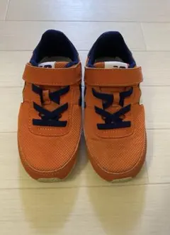 ★New Balance★ オレンジ スニーカー 18cm