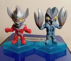 ウルトラマン シリーズ ウルトラマンタロウバルタン星人 ミニフィギュア 2体のサムネイル