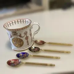 【新品　未開封】Buckingham Palace 紅茶缶 2種セット 新品 未開封】Buckingham Palace 紅茶缶 2種セット - メルカリ
