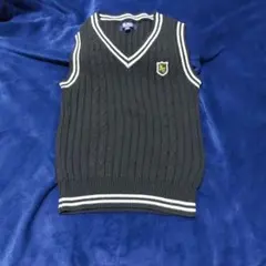 mother ways Vネックベスト エンブレム付き　濃紺　110サイズ