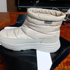 Item thumbnail for item d4719b23-77c8-42f8-a31e-570870e0212d