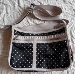 Item thumbnail for item 00271e18-b035-4589-8ed9-9acc8f0ea30f