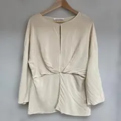 美品 リビアナコンティ Liviana Conti ブラウス カットソー 長袖のサムネイル
