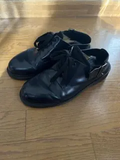 【最終値下げ】CARVEN カルヴェンレザー デザインシューズ バックストラップ