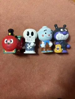 アンパンマン　ピープー人形 4体セット