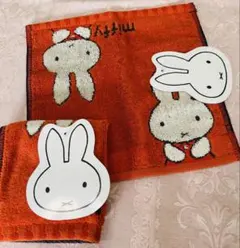 ミッフィー ♡タオル ハンカチ2枚セット オマケ付き